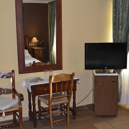 Plaza De Toros Hotel 3*