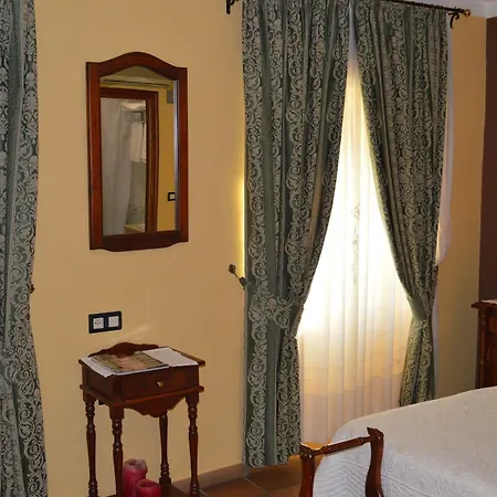 Hotel Plaza De Toros 3*