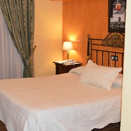Hotel Plaza De Toros